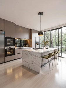 Arm&aacute;rios de cozinha elegantes em plano aberto: o ep&iacute;tome da modernidade